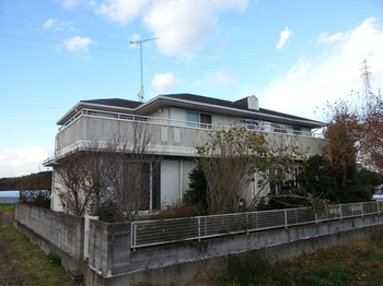 松阪市立野町　森本様邸、屋根・外壁塗装、ベランダ防水工事